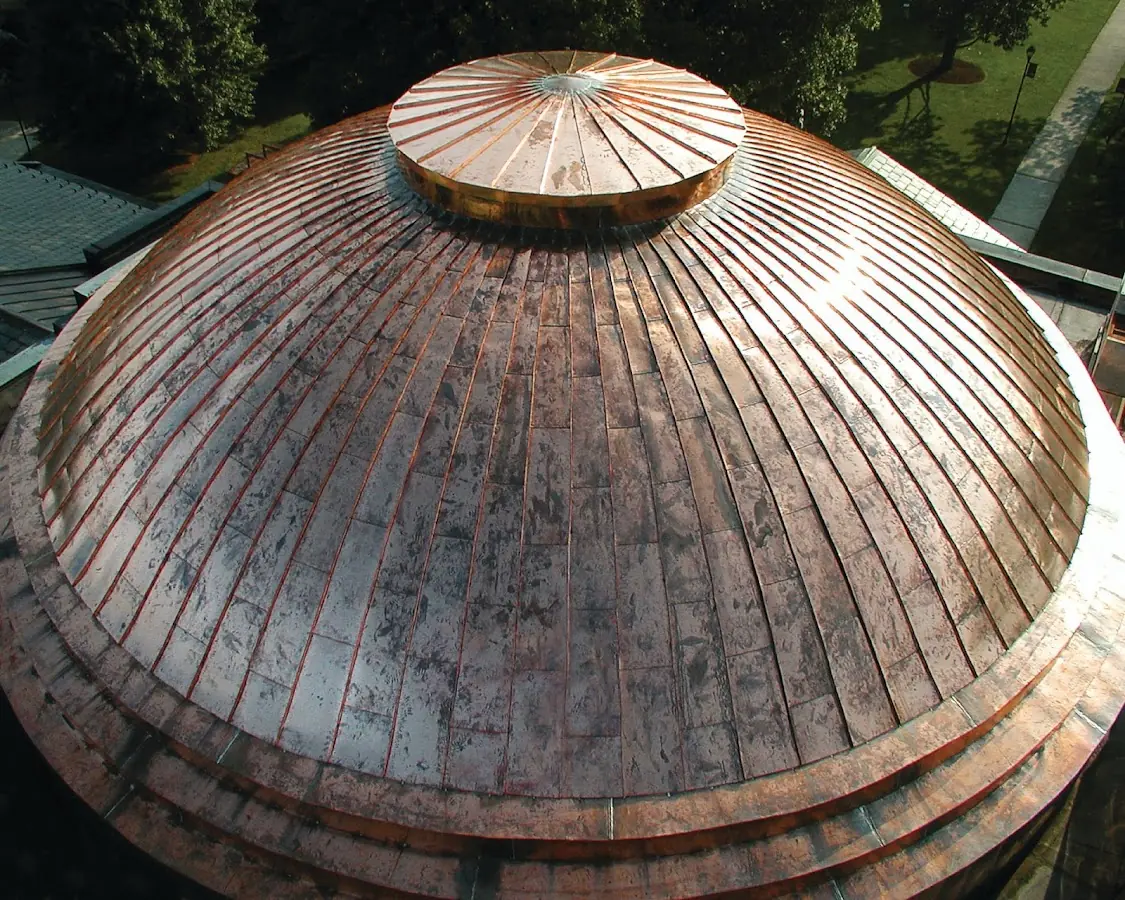 Craftsman Roofing crew installing a new roof in Northeast Bethlehem